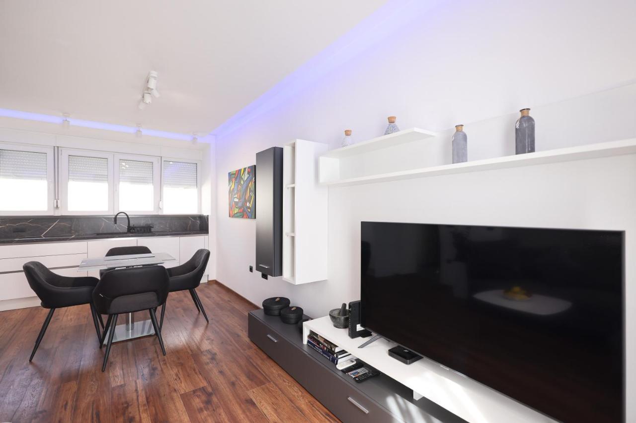 זאדאר Apartment Larga מראה חיצוני תמונה